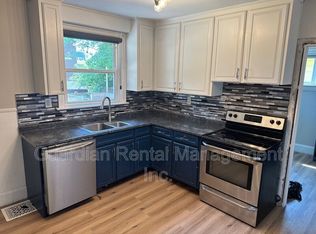 105 Algoma St N APT 1, Thunder Bay, ON P7A 4Z5
