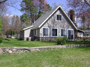 16143 Pretty Lake Dr, Mecosta, MI