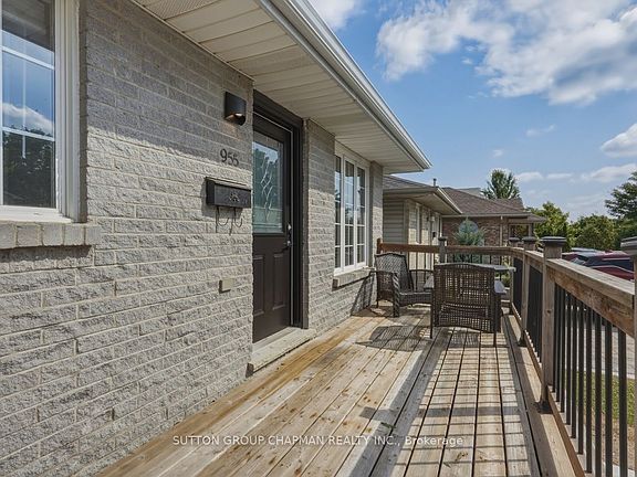 3rd image of 955 Lawson Rd