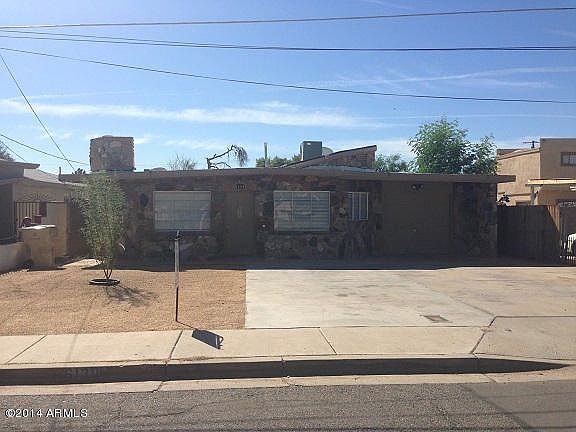 2nd image of 6139 W Lawrence Rd