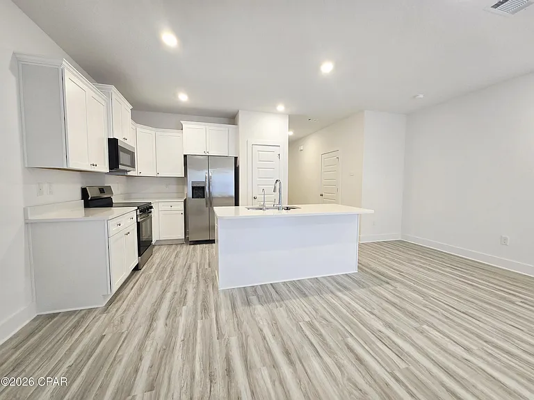 260 Salt Creek Ln — Photo 2