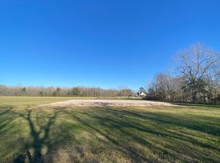 909 Nevada St, Sour Lake, TX 77659