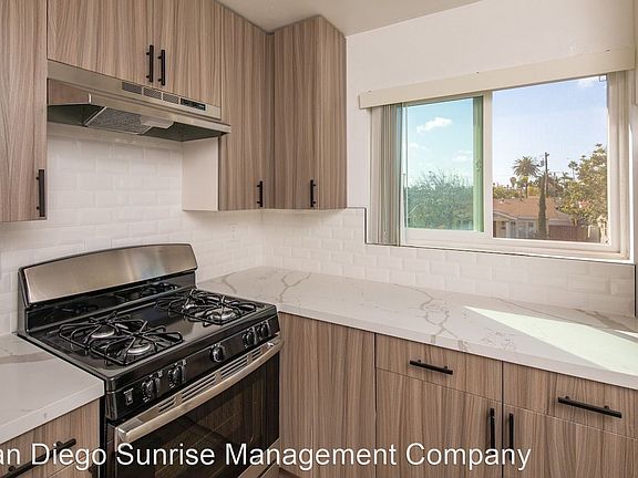 5th image of 4567 Texas St #11