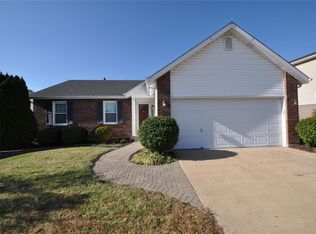 4 Red Cedar Ct, Saint Charles, MO 63303