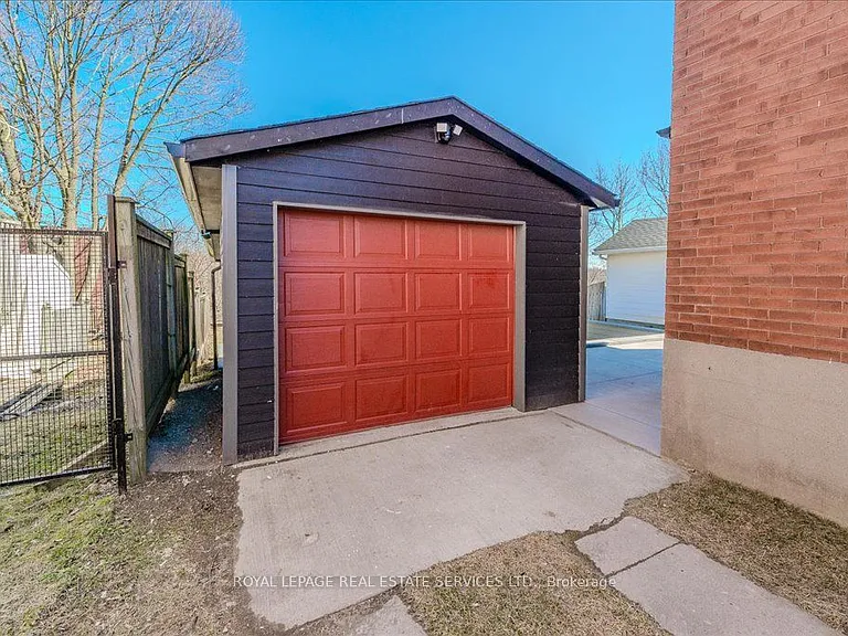 97 Glenmorris St — Photo 47