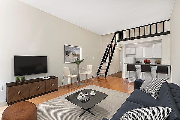 1st image of 7 E 32nd St #8IE