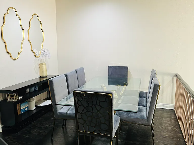 4664 Willis Ave #4 — Photo 3