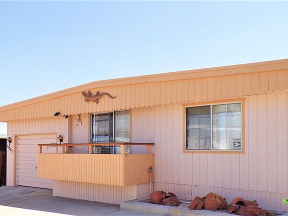 3rd image of 69283 Golden West Dr