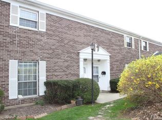 703 Clareridge Ln, Centerville, OH 45458