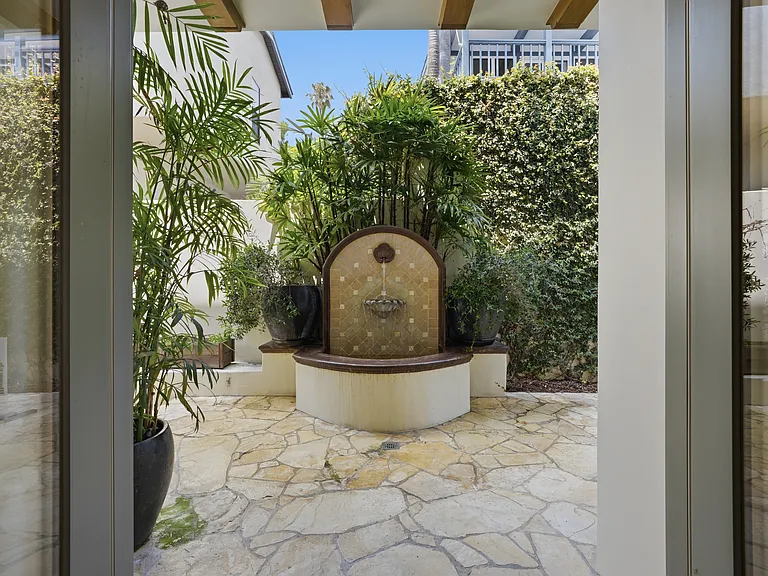 108 S Poinsettia Ave — Photo 37