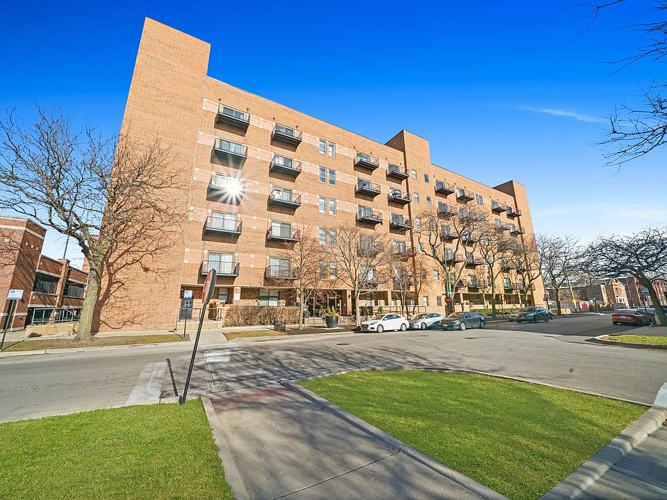 1st image of 1000 E 53rd St Unit 612