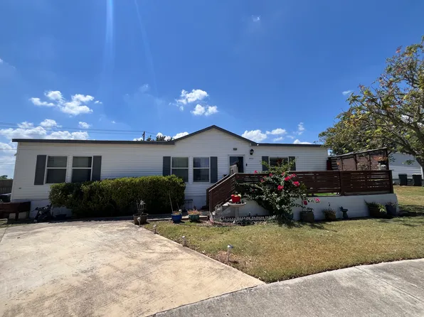 240 Country Knoll Dr #7, Kyle, TX 78640