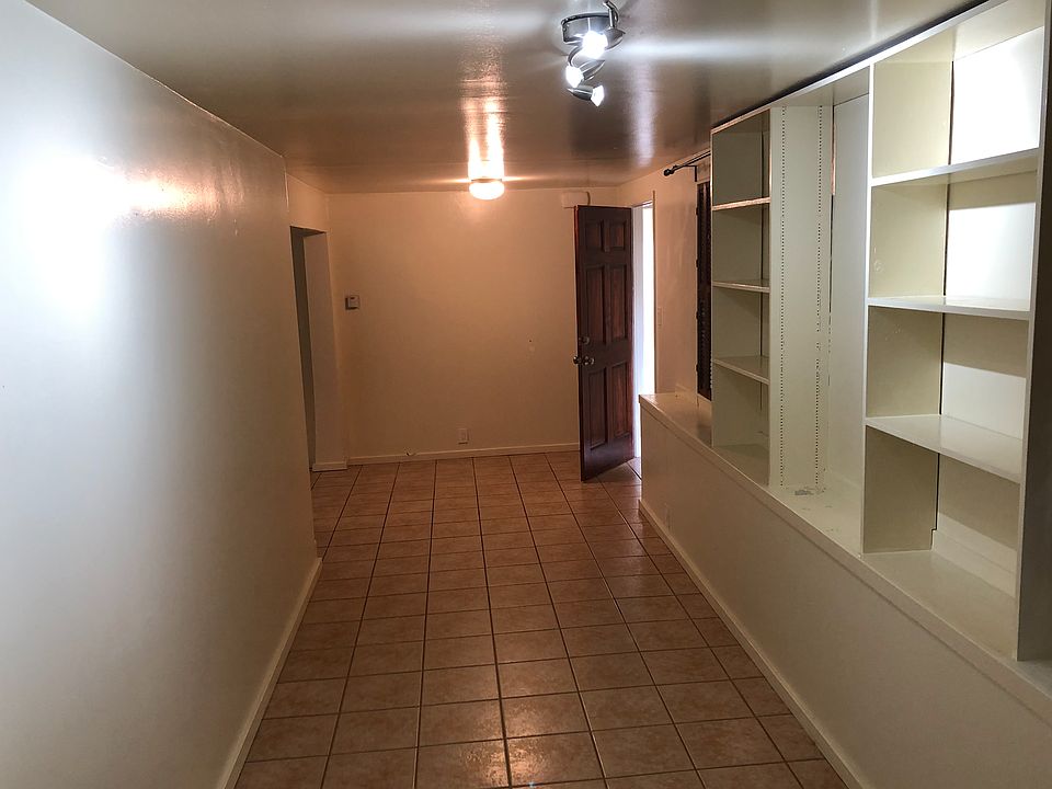 2nd image of 1219-1221 16th Ave #A