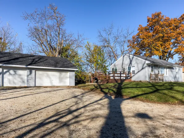 818 1/2 North Ave, Norwalk, IA 50211