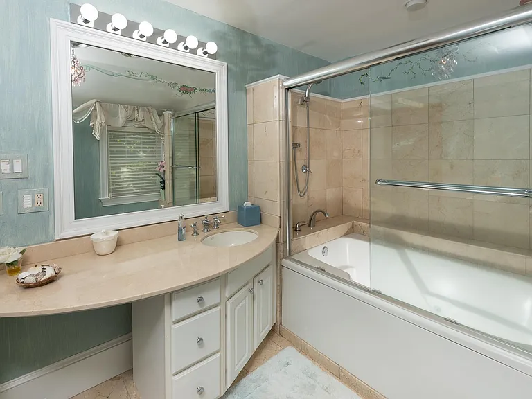 5501 Atlantic Ave #2026 — Photo 33