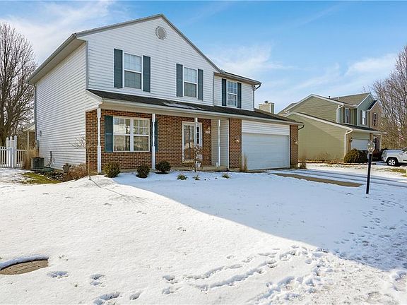 3rd image of 1332 Berkshire Dr