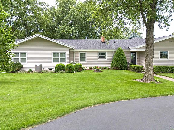 4th image of 3531 E Shopiere Ln