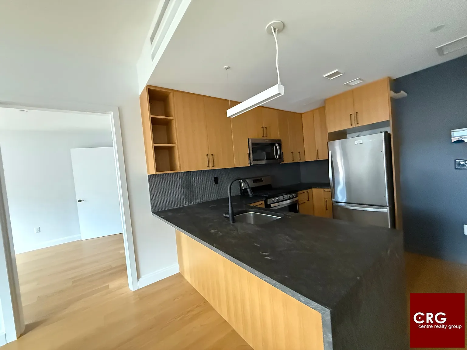 2 bed, 2.0 bath, 9999 sqft, $4,150 — Photo 2
