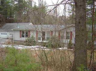 611 River Rd, Lake Luzerne, NY 12846