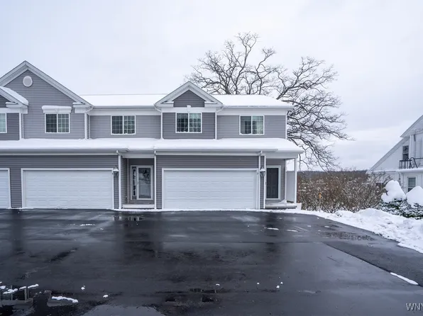 3795 Club Rd #7, Perry, NY 14530