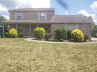 2320 Worthington Dr, Troy, OH 45373