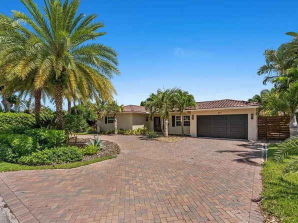 884 NW 6th Dr, Boca Raton, FL 33486