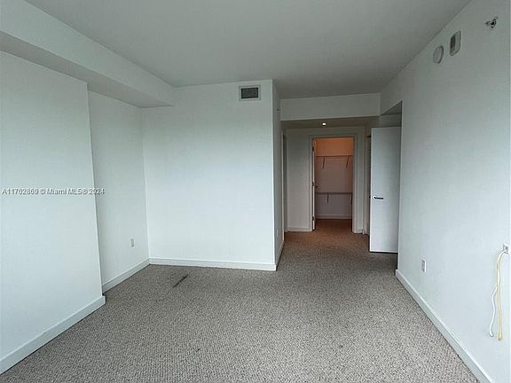 4th image of 1600 SW 1st Ave #1008