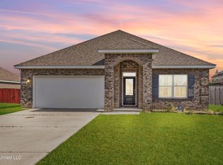 18224 Big Leaf Dr, Gulfport, MS 39503