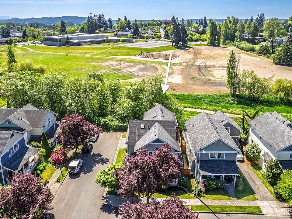 1st image of 718 Glen Avenue