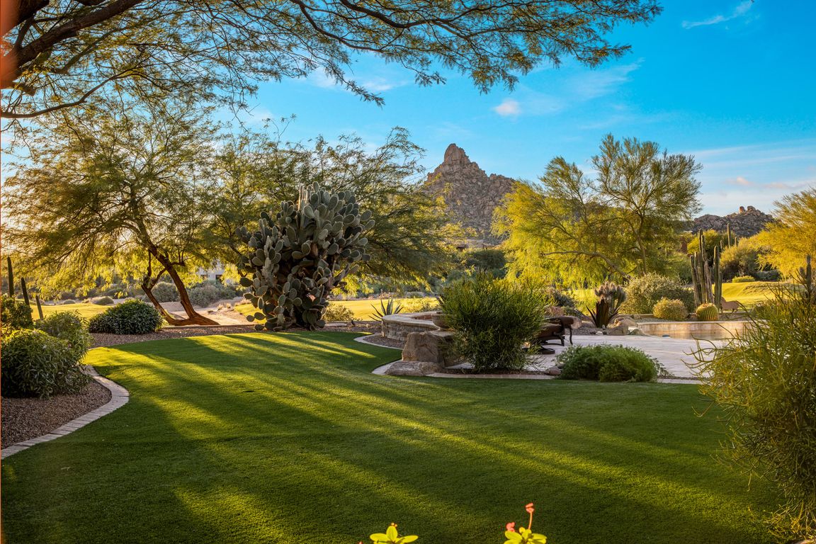 next background image