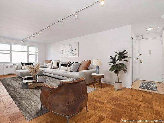 2nd image of 16 Lake St APT 7A