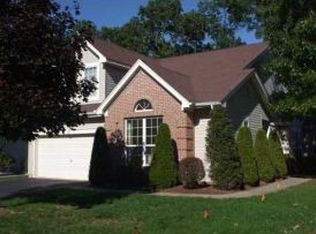 62 Symphony Ave, Bayville, NJ 08721