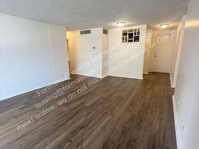 1561 Kanunu St #505 — Photo 2