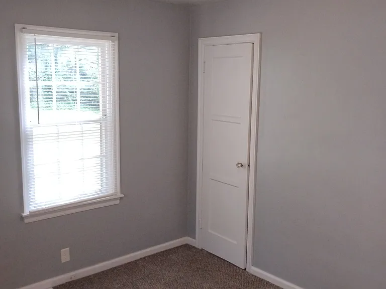 4325 N Olney St — Photo 21