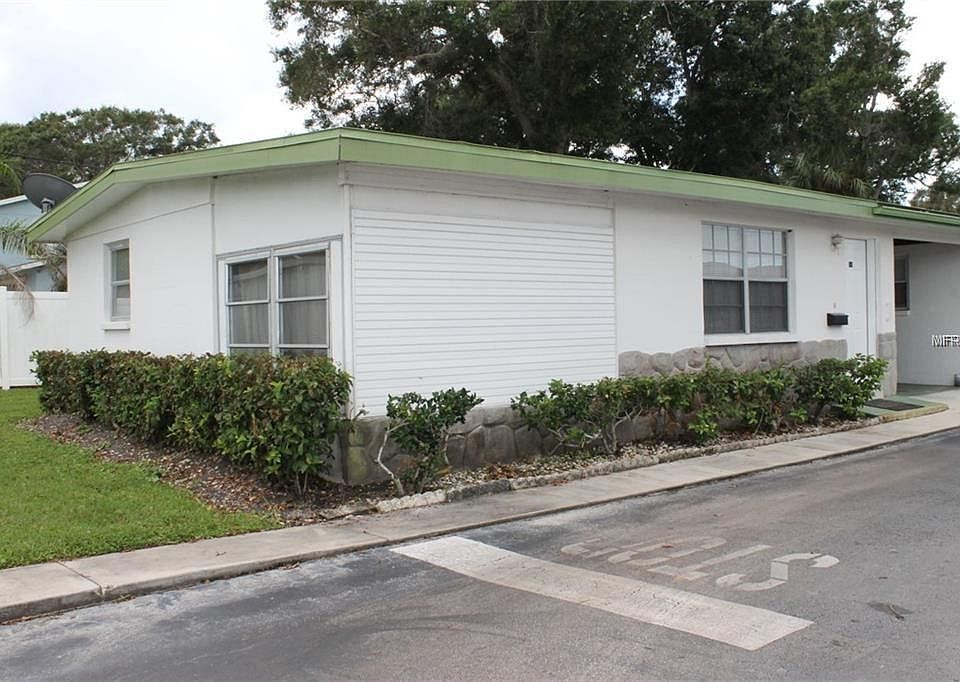 1st image of 6165 58th St N APT 8J