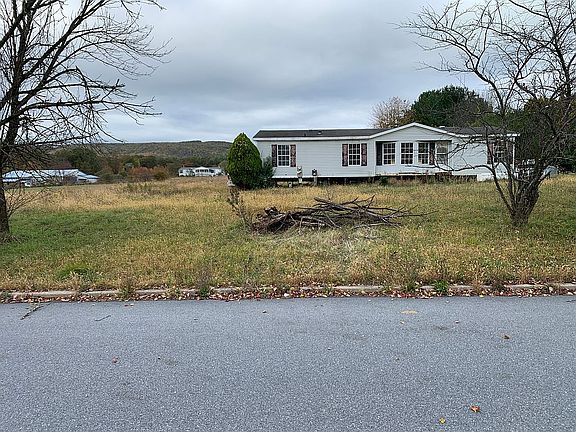5th image of 3898 Jenny Dr