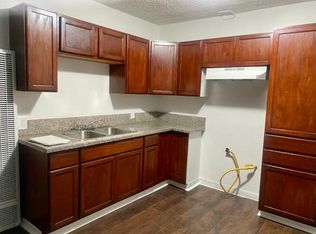 510 W Hyde Park Blvd, Inglewood, CA 90302
