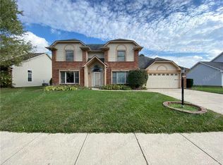 2546 Countryside Dr, Fairborn, OH 45324