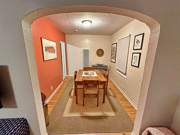 5th image of 920 San Lorenzo Ave NW
