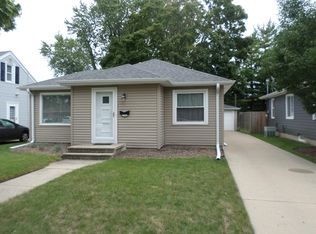 7621 18th Ave, Kenosha, WI 53143