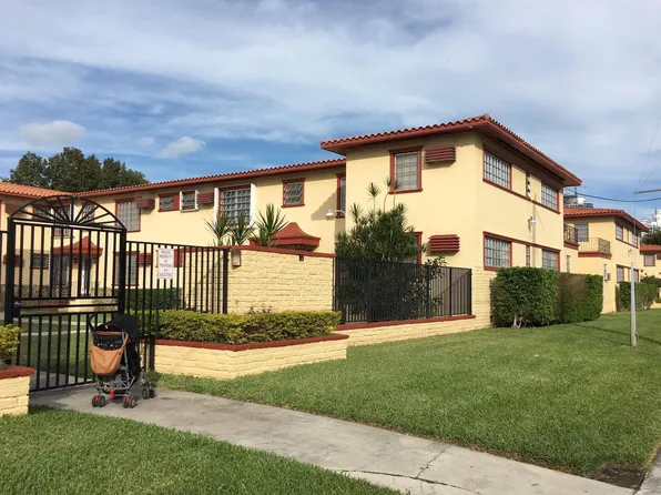 631 SW 11th St APT 1W, Miami, FL 33129