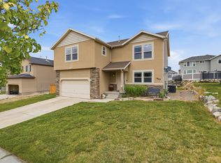1967 E Sycamore Dr, Eagle Mountain, UT 84005