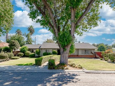 312 S 7th St, Patterson, CA, 95363