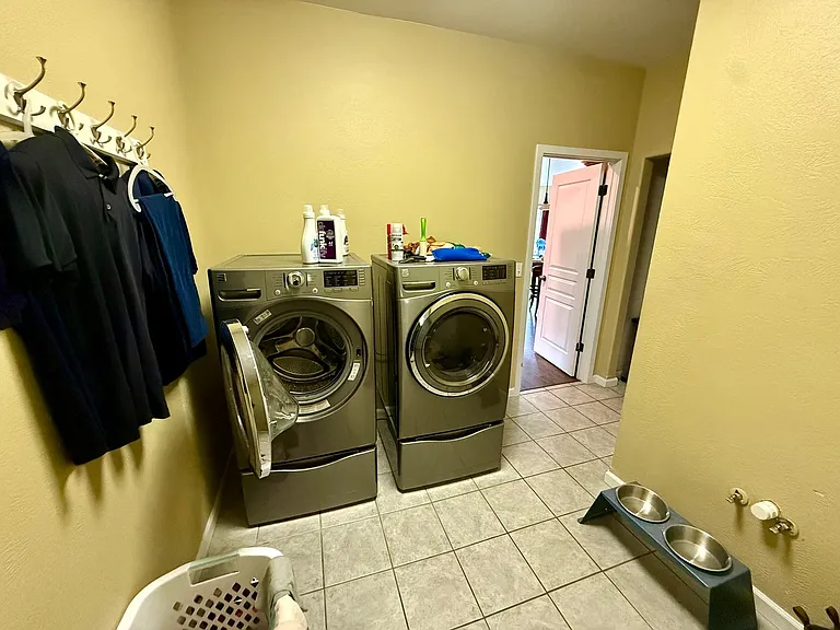 15284 Savik Ln — Photo 18