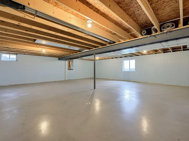 10 Hillside Dr — Photo 23