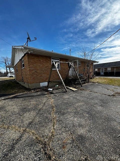 2nd image of 1367 Woodman Dr