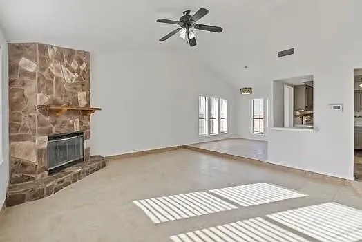 4402 Squaw Pass Ct — Photo 4