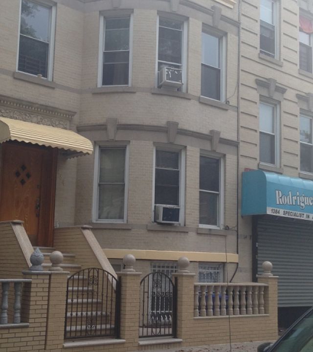 1st image of 484 Irving Ave