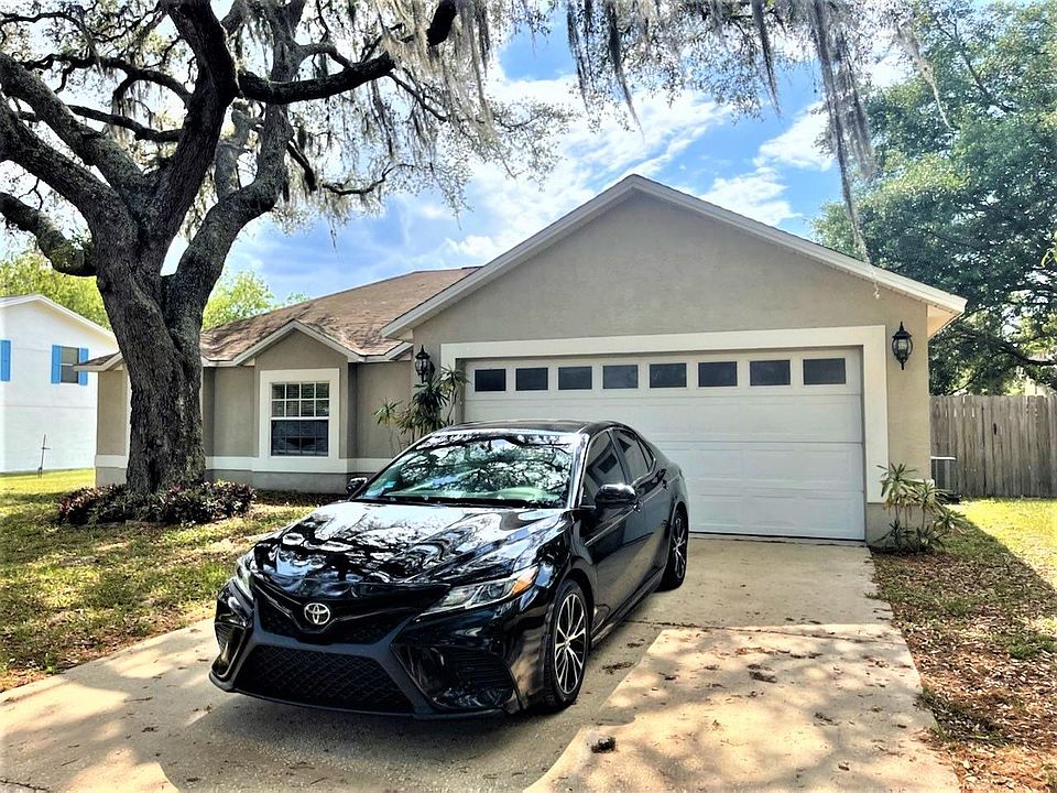 1st image of 4905 Churchill Pl