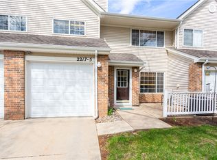 2217 Grand Ave UNIT 5, West Des Moines, IA 50265